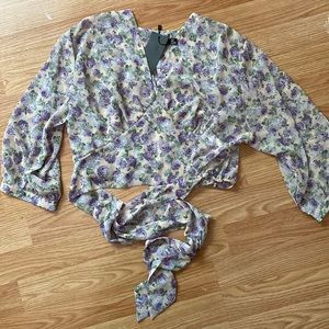 Cropped summer/ spring top